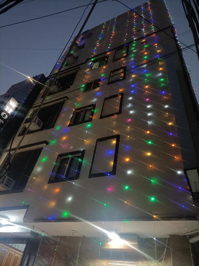 Hotel Le Mount Near Igi Airport 뉴델리 외부 사진